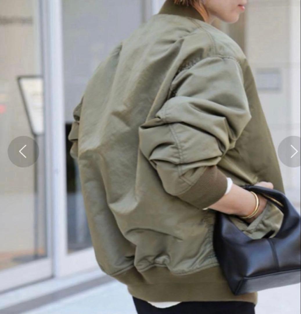 トト ドゥーズィエムクラス ミリタリーブルゾン　カーキ　MA-1