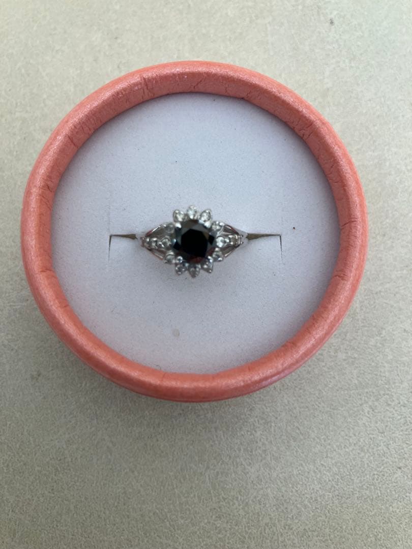 18金WGブラックダイヤモンドリング9号 ブラックダイヤモンド 18kリング | IRIS Gem & Jewellery