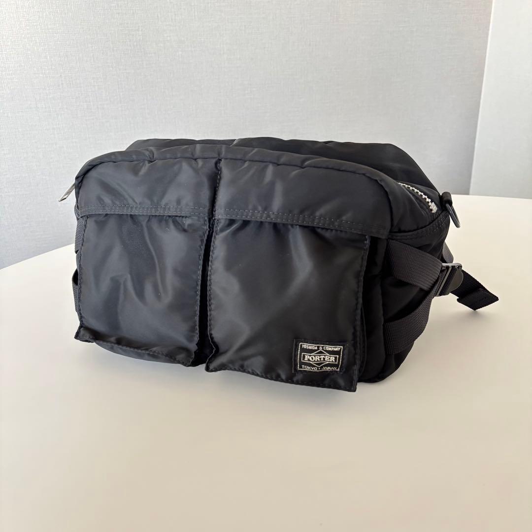 【極美品、数回使用のみ】ポーター タンカー ボディバッグ ウエストバッグ 黒