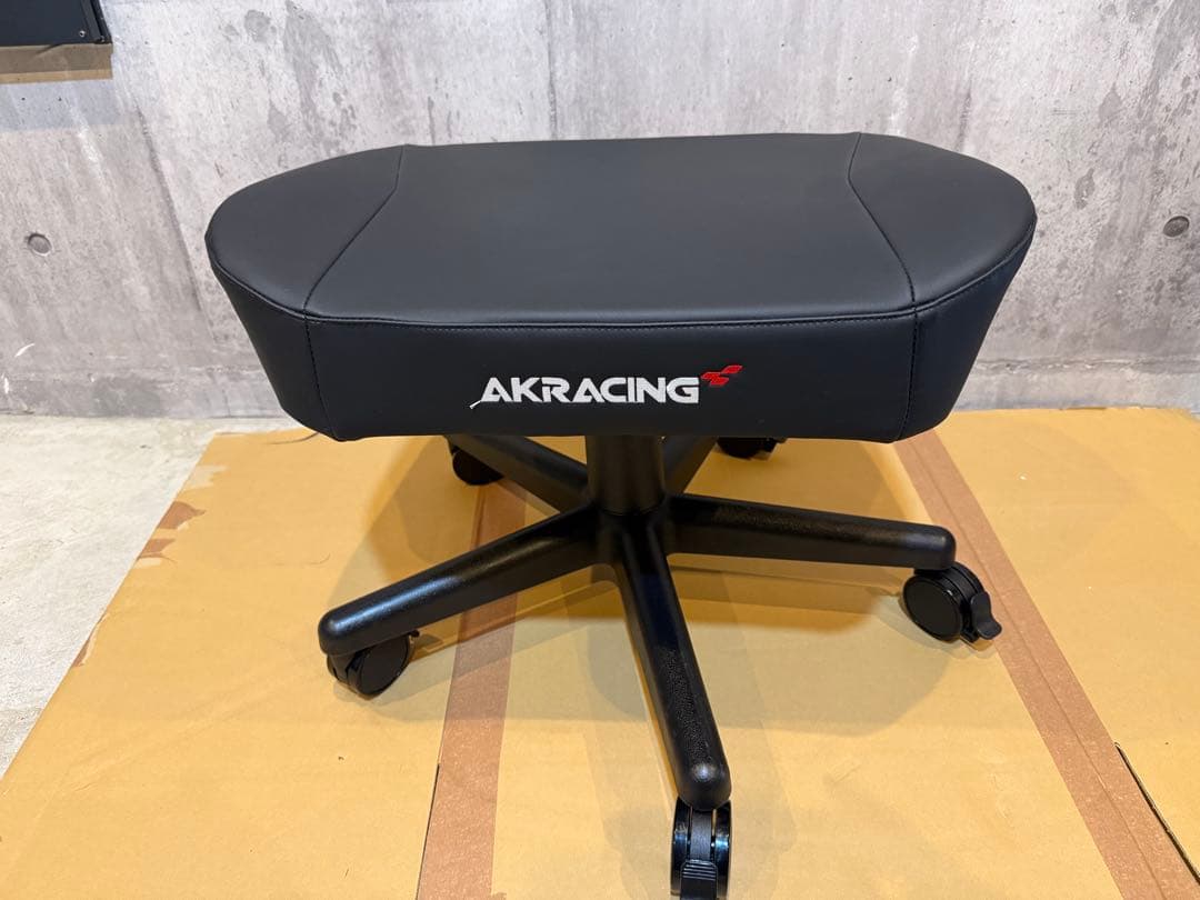★中古美品AKRacing オットマン ブラック フットレスト ゲーミングチェア