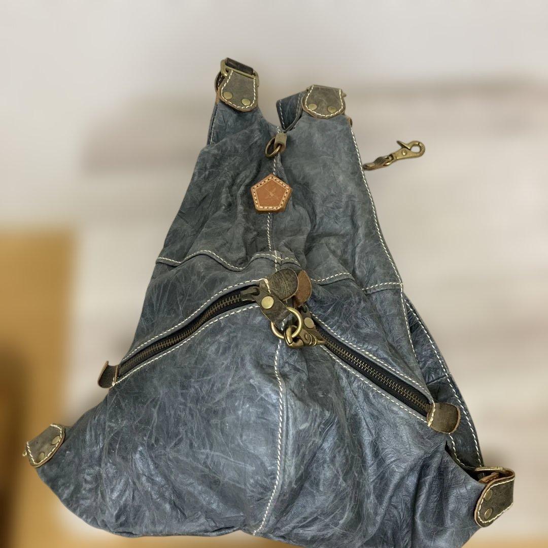 アイン　ソフ　 グレー レザー リュック・バックパック