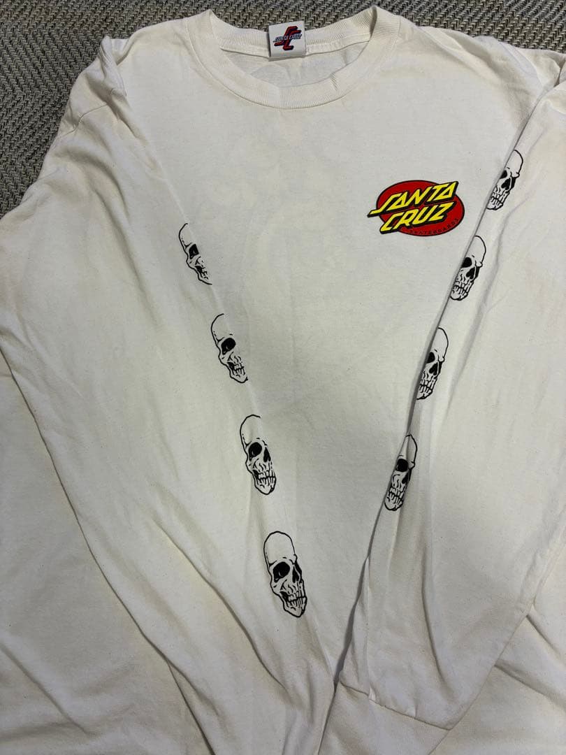 SANTA CRUZ スクリーミングハンド ロンT - メルカリ