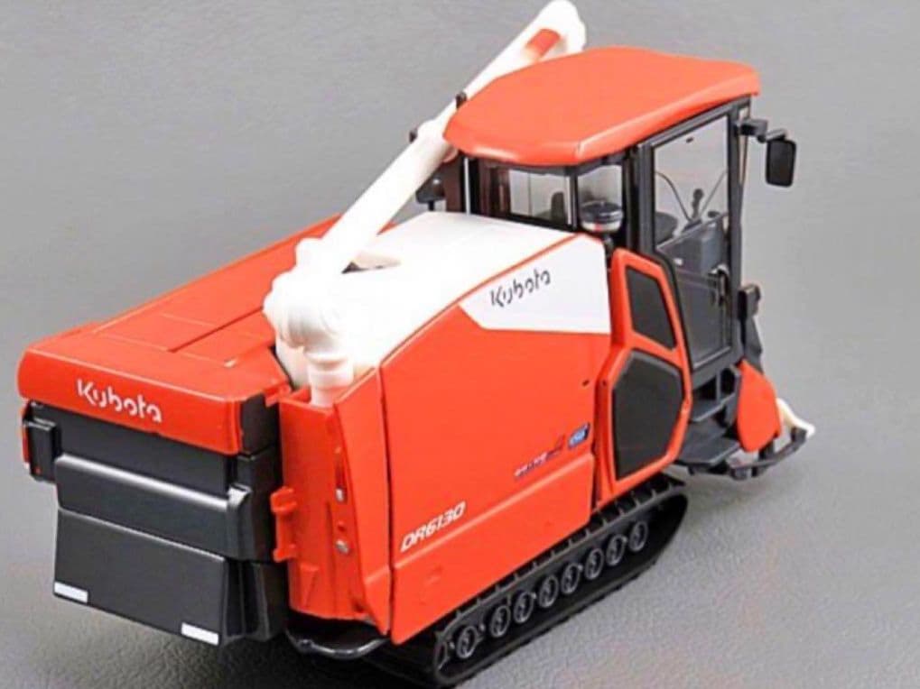 未開封・レア品】KUBOTA コンバインDR6130 模型 1/32スケール - メルカリ
