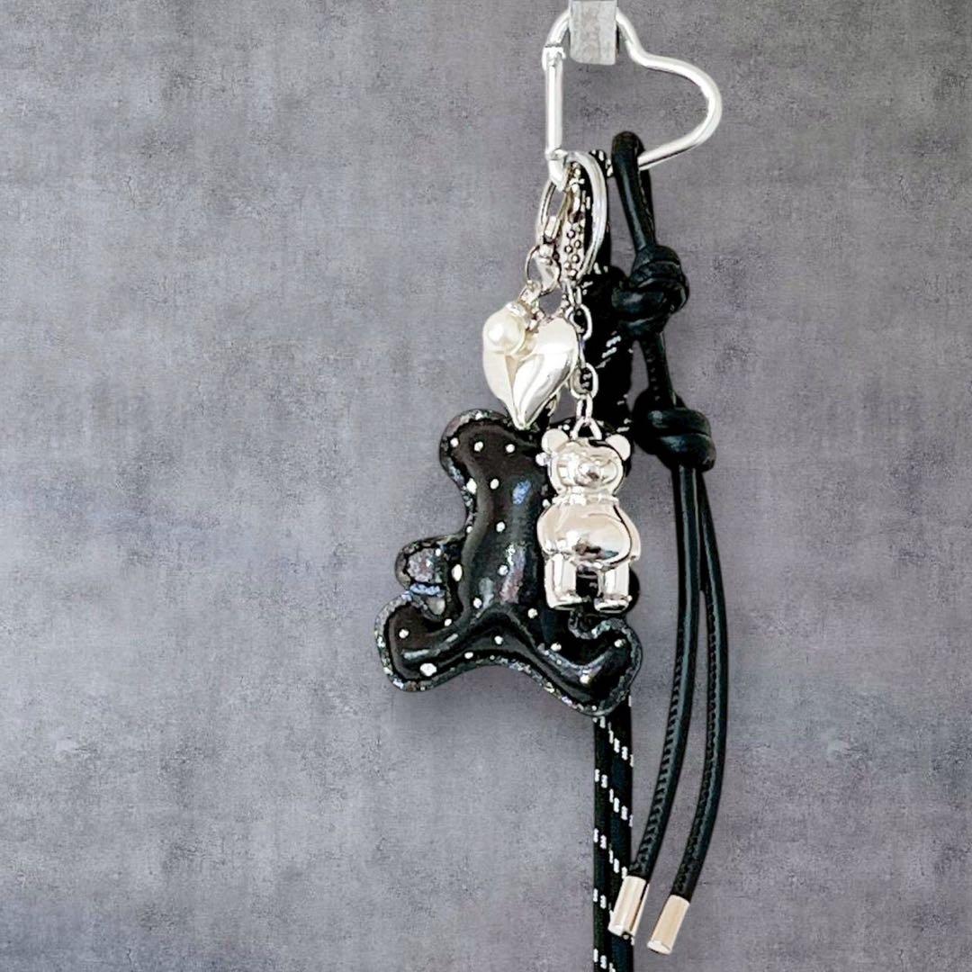 新品 じゃらじゃらキーホルダー バッグチャーム キーチャーム 熊 黒