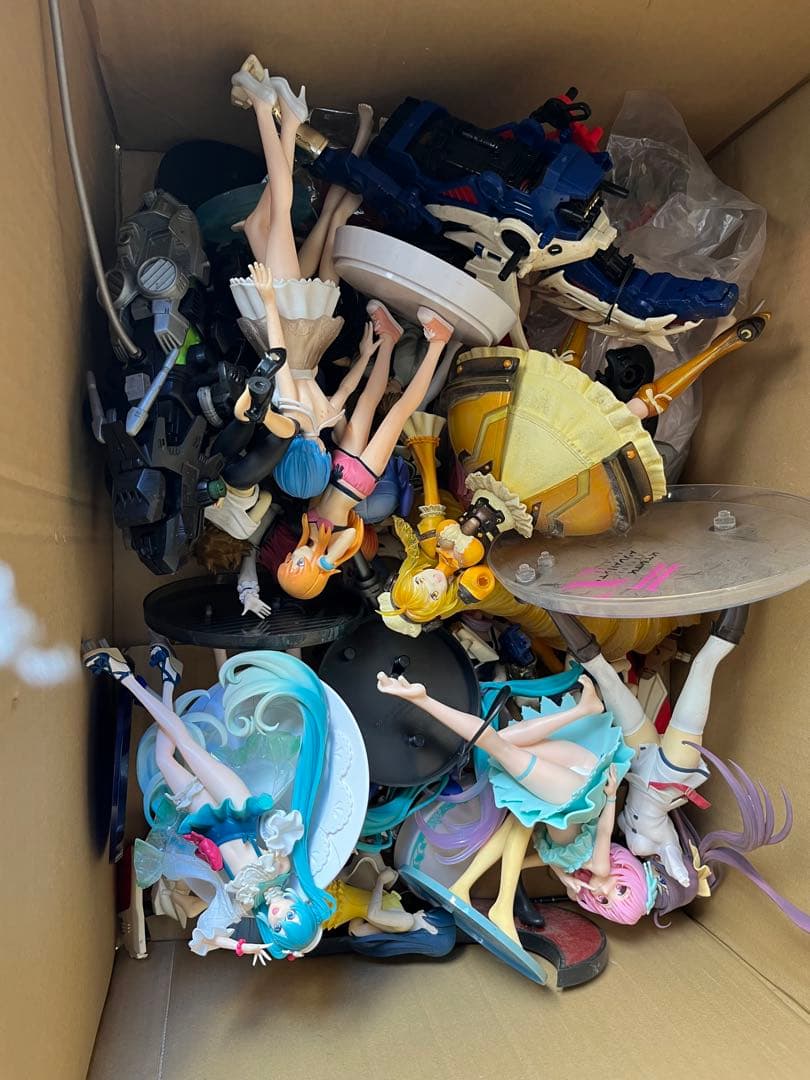 アニメキャラクター フィギュア セット　まとめ売り　120サイズ満載