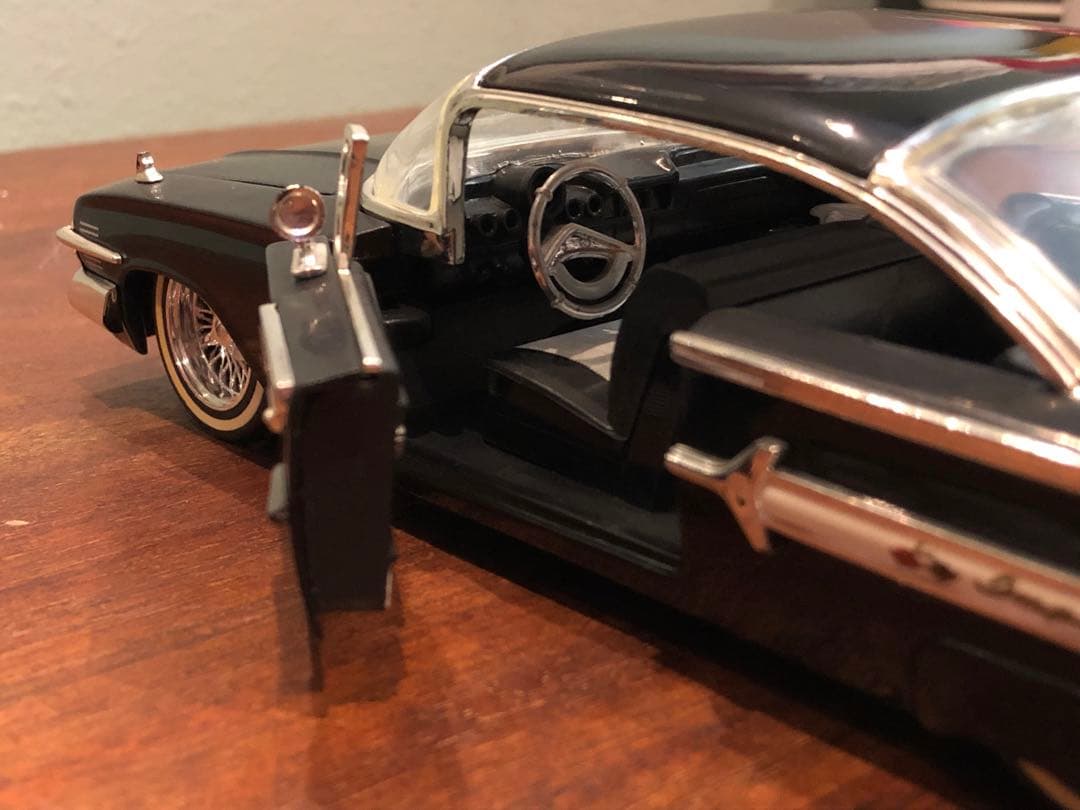 1960 シボレー インパラ JADA TOYsミニカー - メルカリ