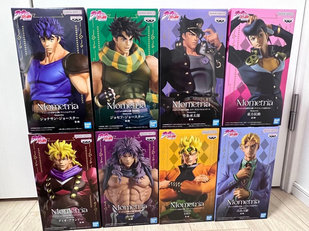 ジョジョの奇妙な冒険　Mometria フィギュア　8点セット