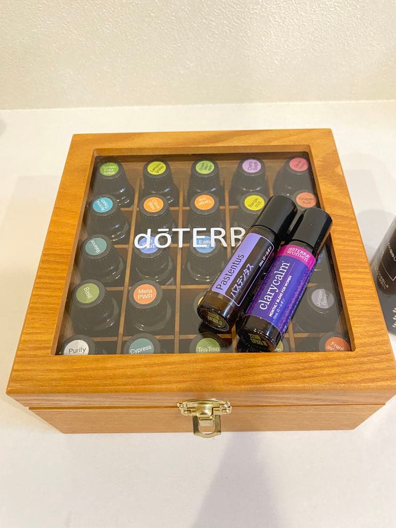 【フランキンセンスのみ新品】doTERRA EO25本 木箱etc.セット