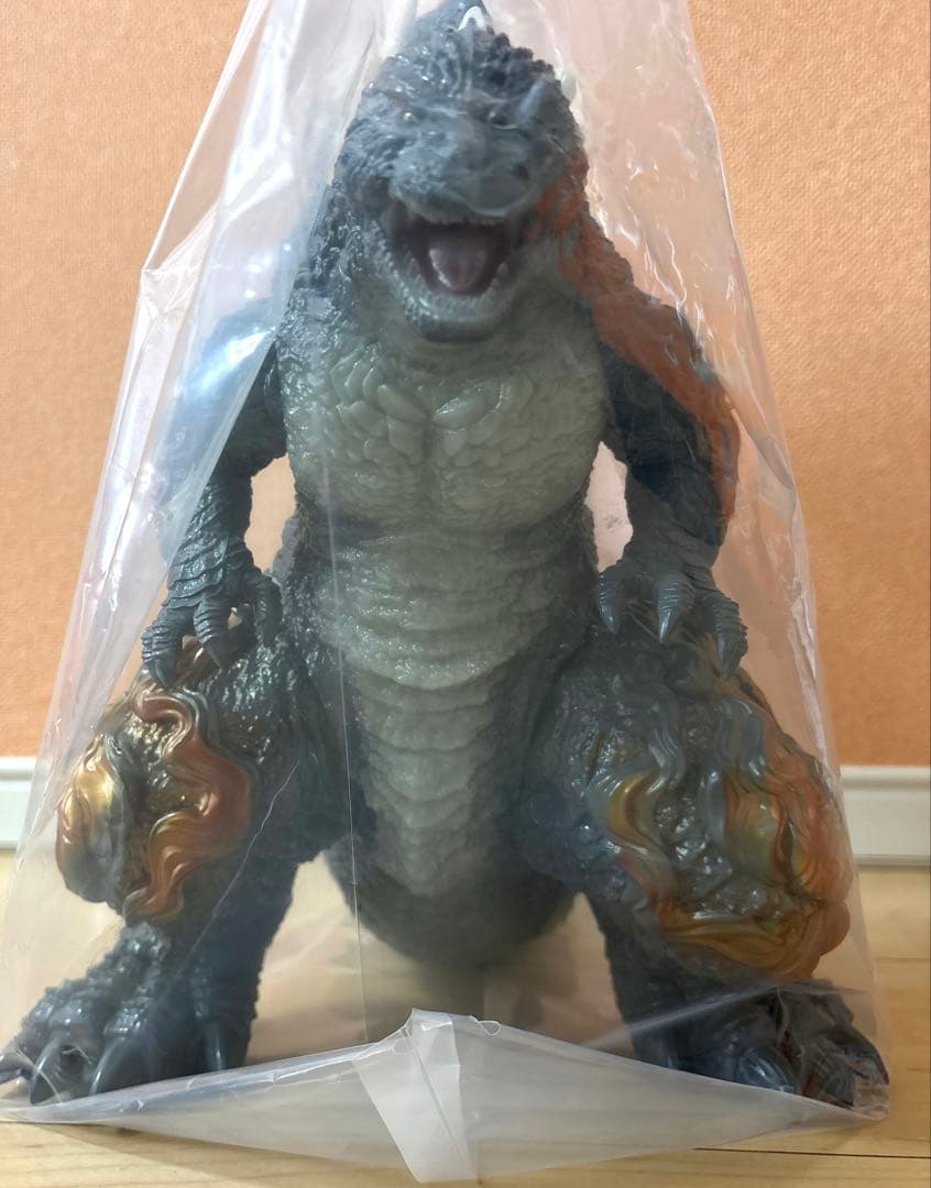 ワンフェス 2026 冬 Frog Tree ゴジラ（2023）金雲 - メルカリ