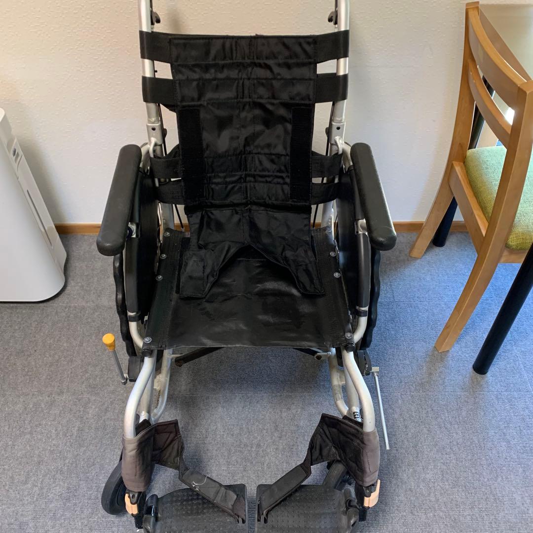 介助用車椅子　介護　黒 車椅子 介助用 介助 非課税 車いす 車イス 折りたたみ 折り畳み