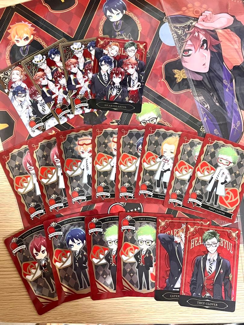 ツイステ ハーツラビュル寮グッズセット - メルカリ