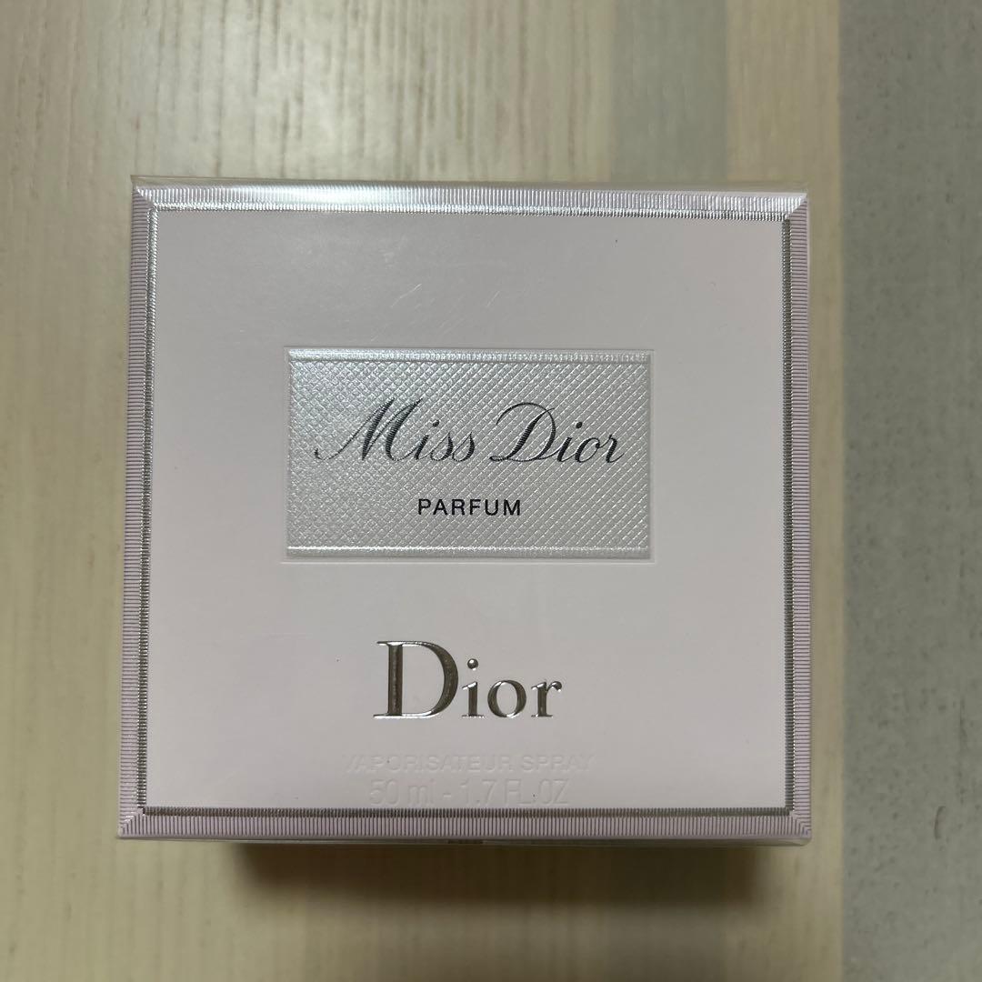 ミス ディオール パルファン 50ml
