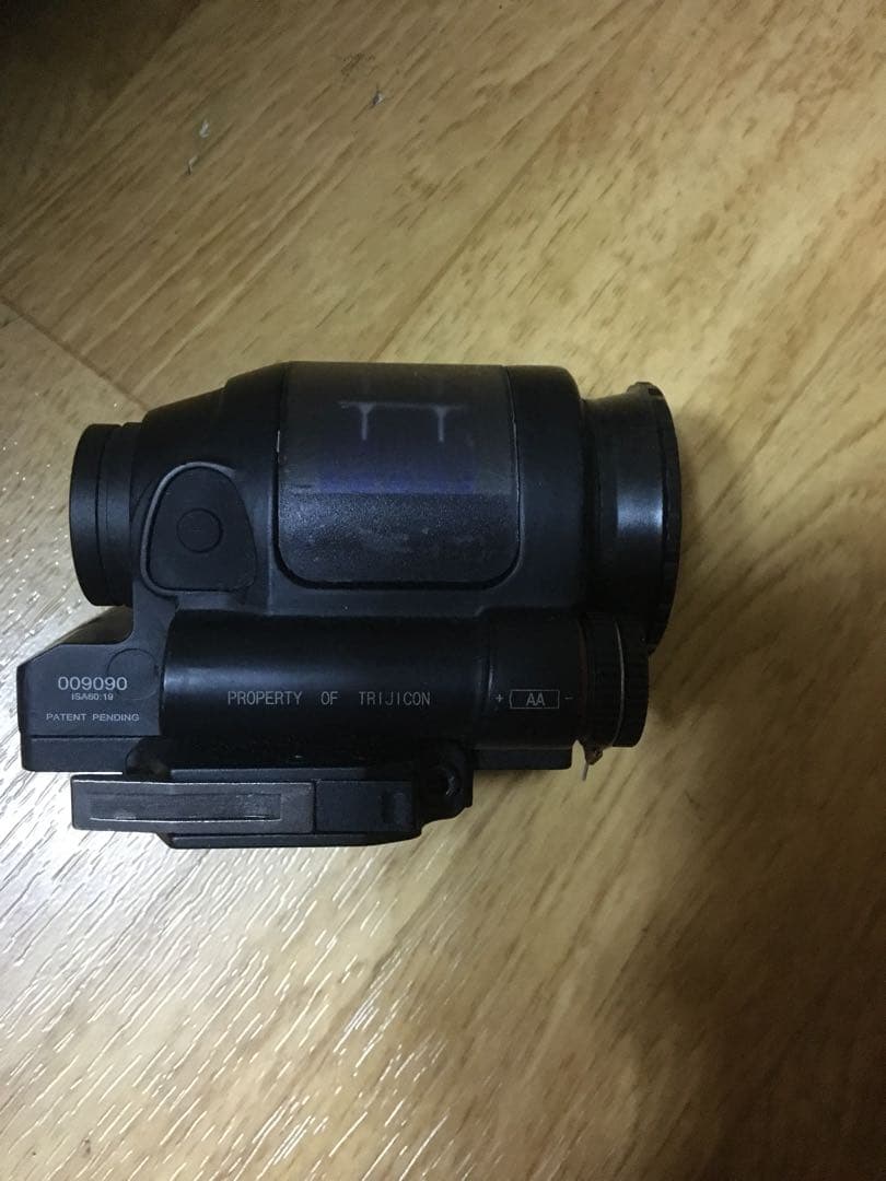 レーザースコープ