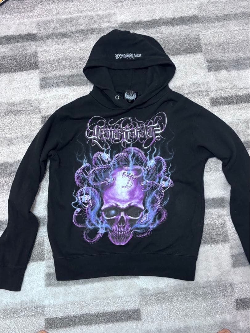 yxngbratzパーカー