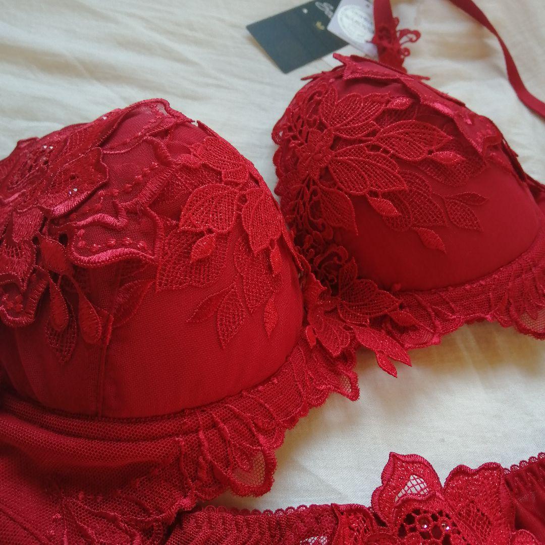 サルート 未使用下着 34G F65−M ゼウス 34グループ - メルカリ