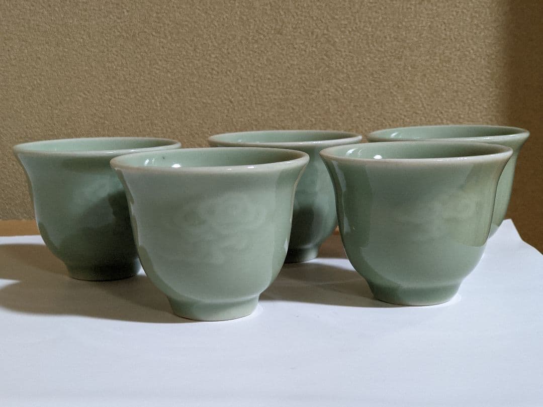 ⭐️中国古陶磁 古玩 古美術品 青磁 霊芝紋様 茶器 茶碗 景徳鎮 骨董品 本物保証❗】中国古陶磁器 清代 青華 染付 霊芝文様 渦巻き文様 鉢
