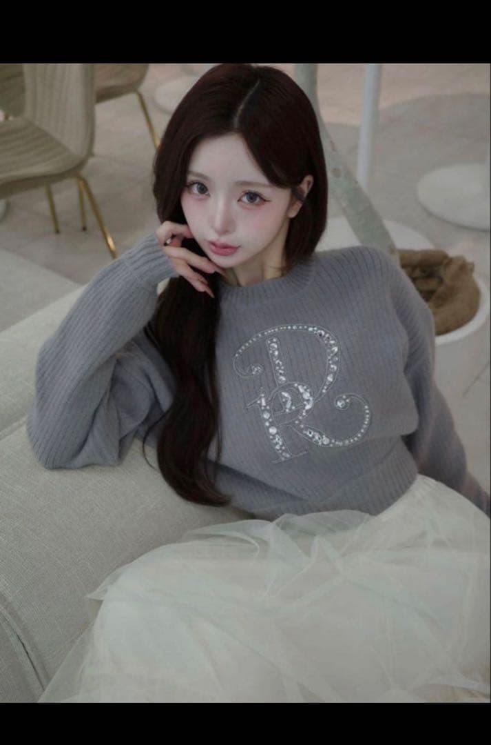 ダーリッチ DRビジューボリュームリブニットトップ グレー