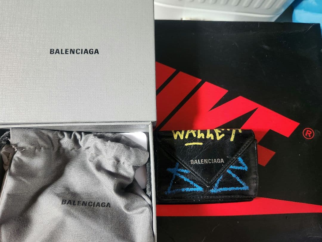 バレンシアガ BALENCIAGA グラフィティ ミニウォレット 三つ折り財布