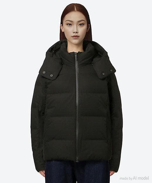 未使用 デサント オルテライン マウンテニア 水沢ダウンジャケット M ブラック