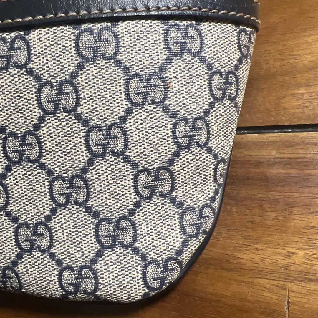 Gucci GGパターン ボディバッグ グッチ