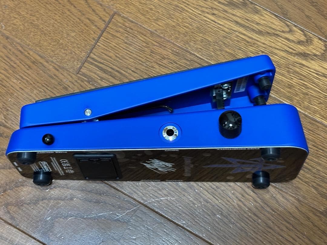 cry baby AT95 高崎晃 Signature Wah - メルカリ