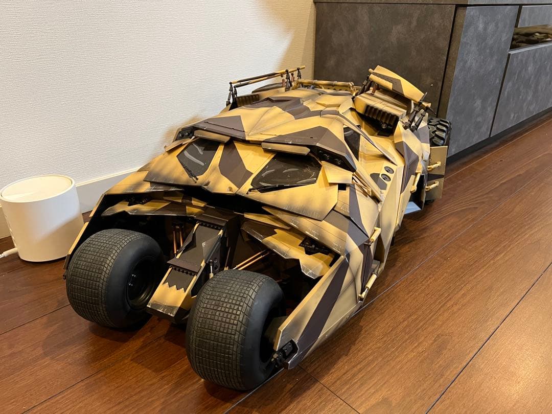 ホットトイズDARK KNIGHT BATMAN TUMBLER（タンブラー）