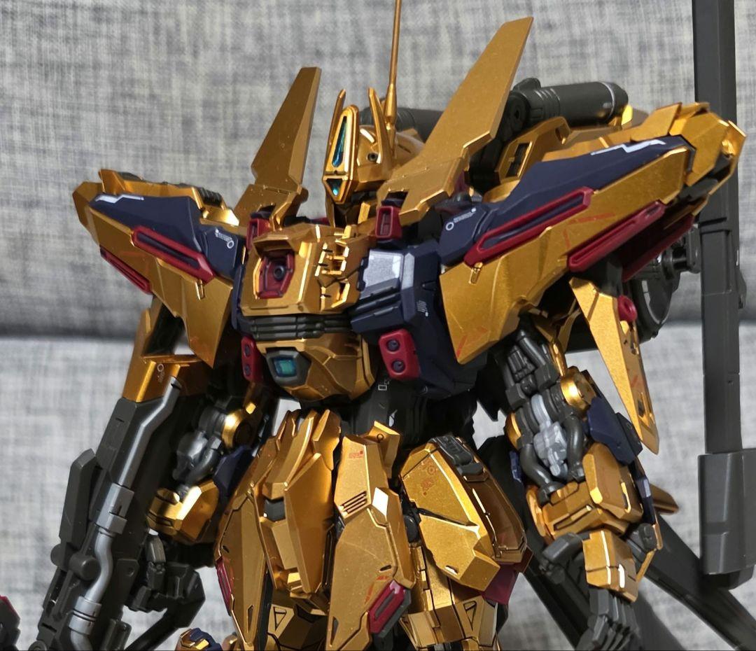 神馬模型　1/100相当　黄金武士 ダイキャストフレーム　海外製プラモデル