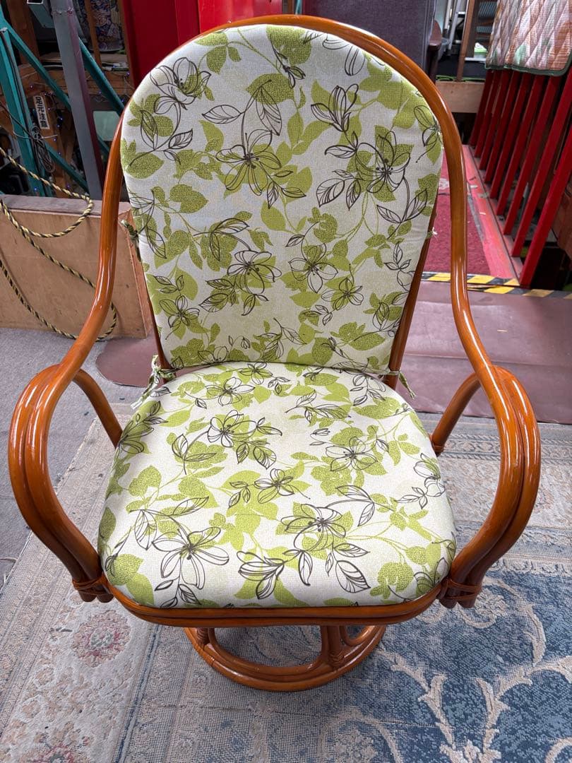 未使用品　萩原　籐家具　回転いす　ハイタイプ