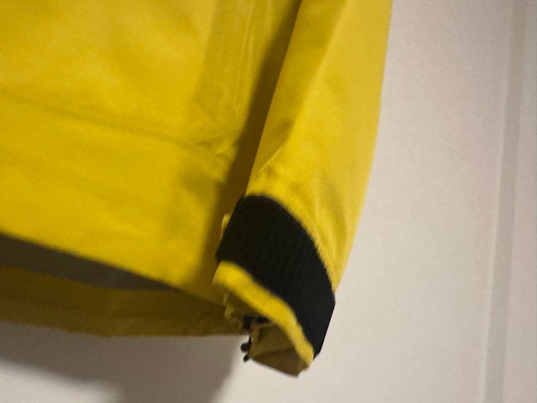 stussy GORE-TEX GUIDE SHELL YELLOW Mサイズ - メルカリ