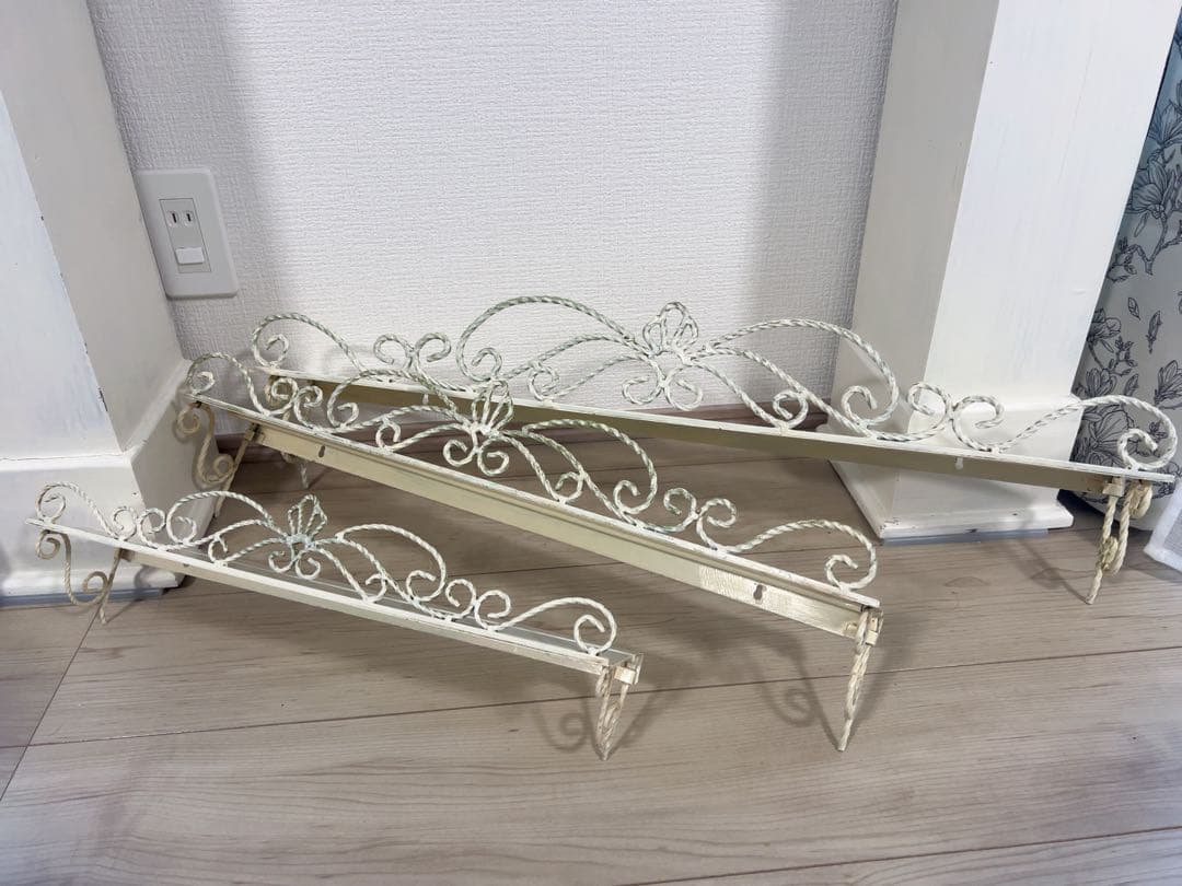 週末Sale＊アンティークフレンチシックなアイアンウォールシェルフ3個セット