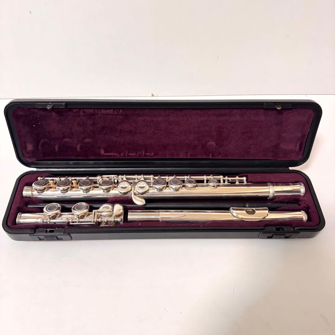 美品 YAMAHA ヤマハ フルート 後期モデル YFL-221 Eメカ付き - メルカリ