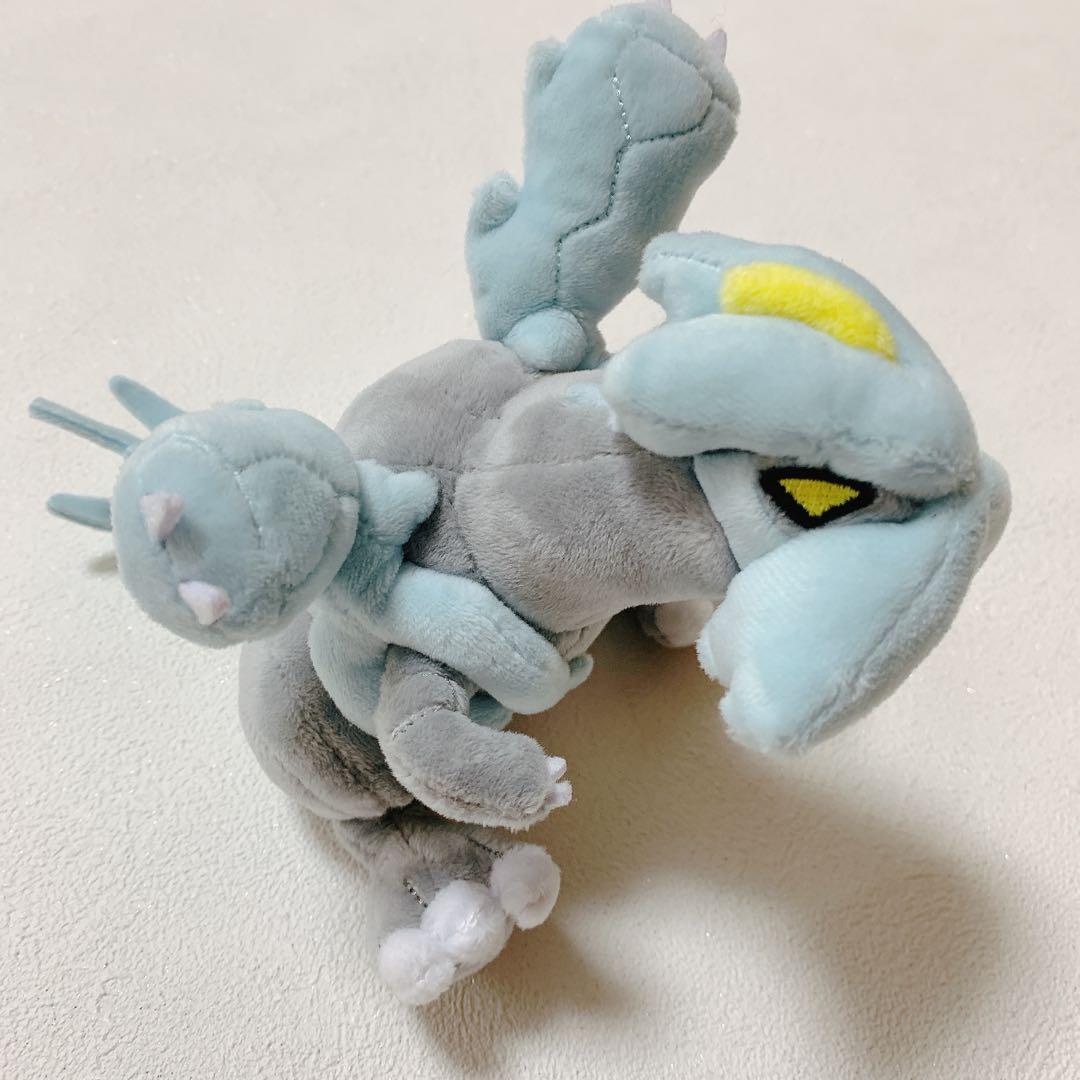 Pokemon ポケモンセンター キュレム(ホワイトキュレム) ぬいぐるみ