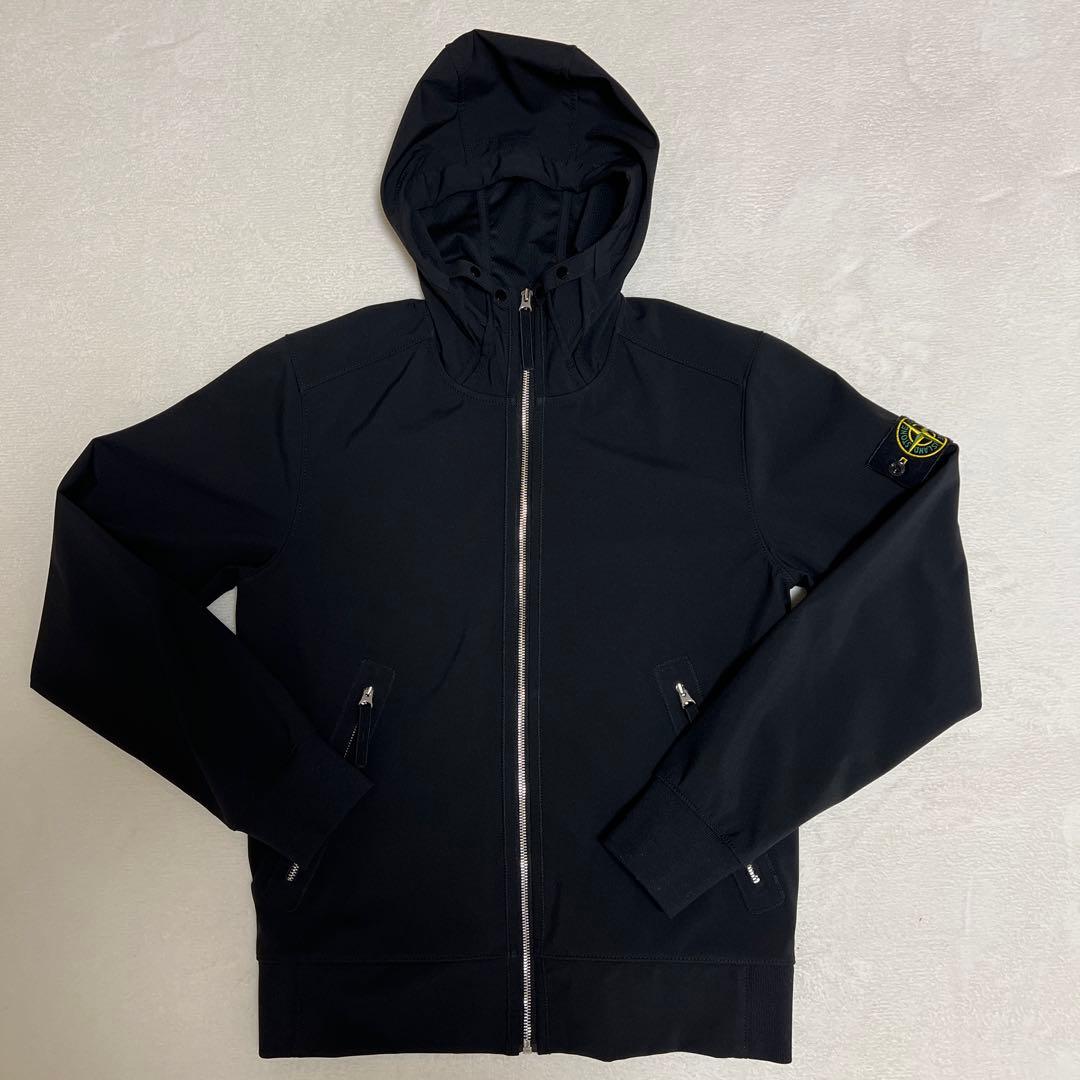 stone  ストーンアイランド Light soft shell