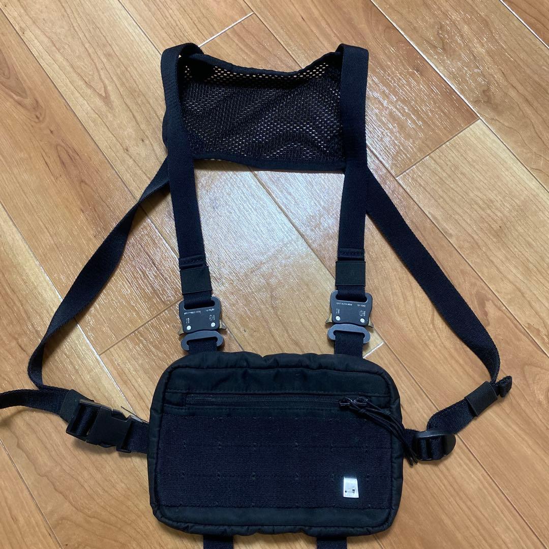 alyx チェストバッグ