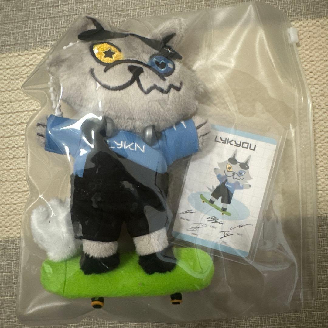 GMMTV SKATER LYKYOU ドールキーチェーン - メルカリ