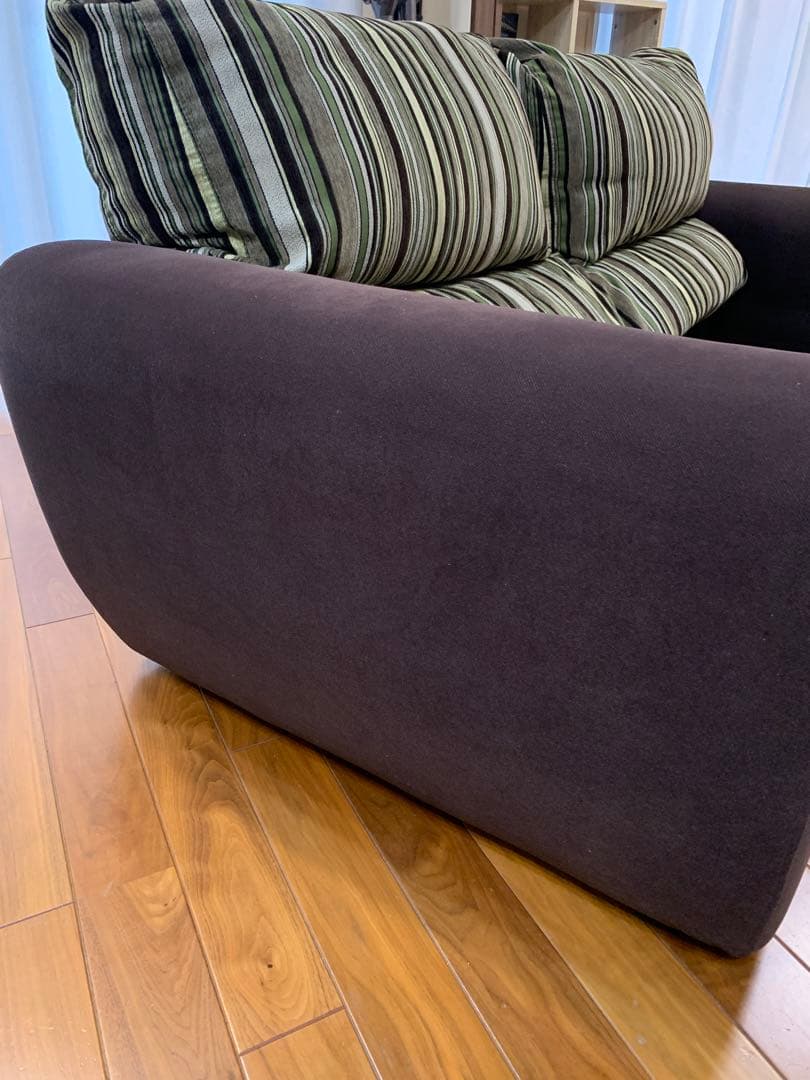 ニトリ】3人用布張りスペイン製ソファ - メルカリ