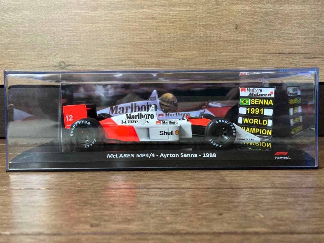 マルボロ仕様 ビッグスケールF1コレクション マクラーレン MP4/4 1/24