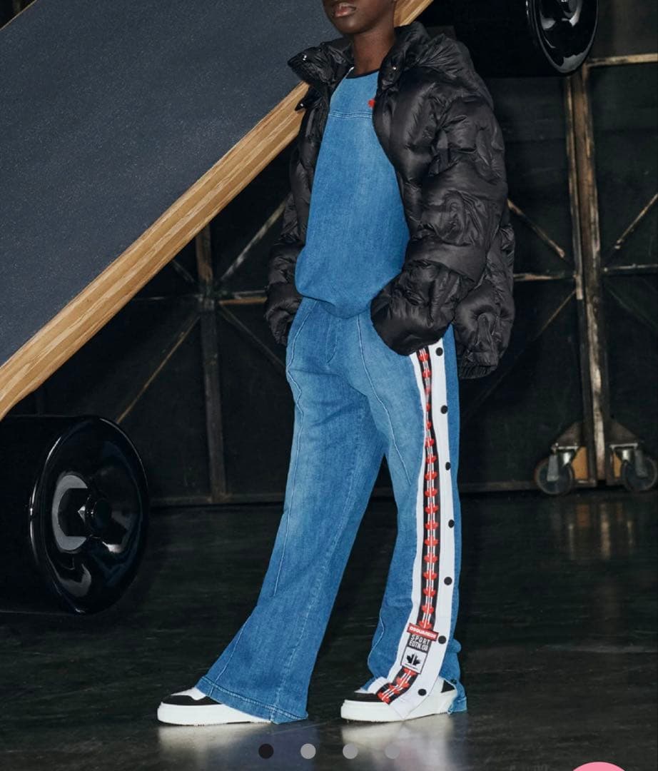 DSQUARED2ディースクエアードサイドボタン付きデニムパンツ 6y