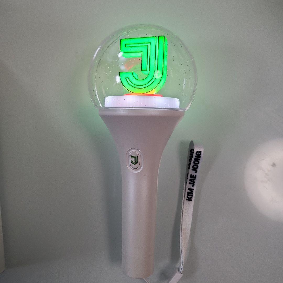 2024年 ジェジュン 公式応援ペンライト - メルカリ