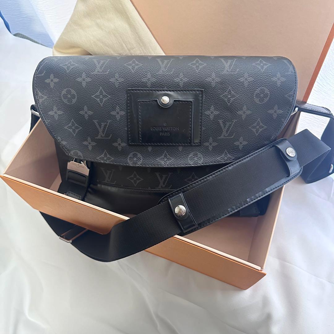 ルイヴィトン　M40511 メッセンジャー・ヴォワヤージュ PM 箱、袋おまけ 安心国内】Louis Vuitton メッセンジャー・ヴォワヤージュ PM (Louis