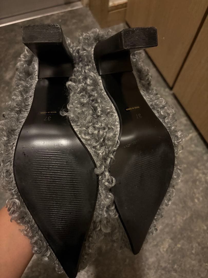 最終値下げ✴︎新作✴︎完売37サイズ PRANKPROJECT ファー風パンプス