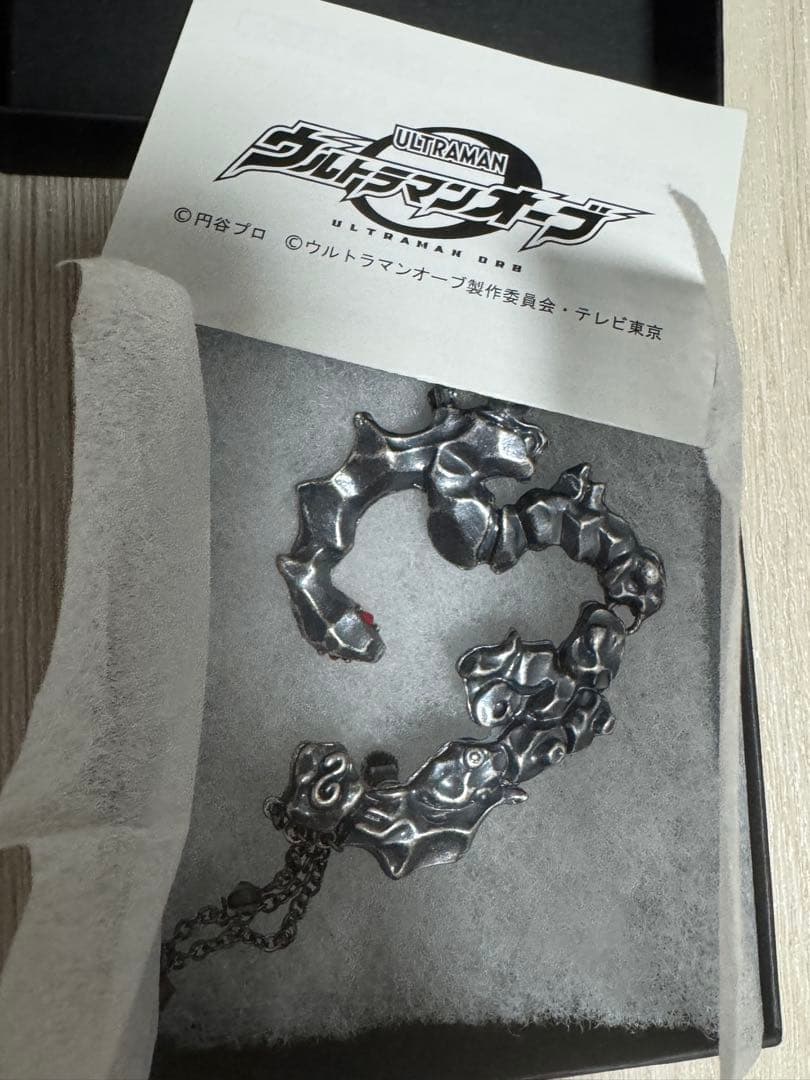 ジャグラスジャグラー耳飾り風イヤリング - メルカリ