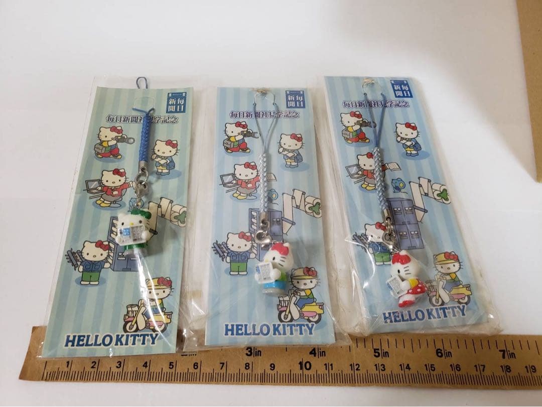 ハローキティ✖️毎日新聞