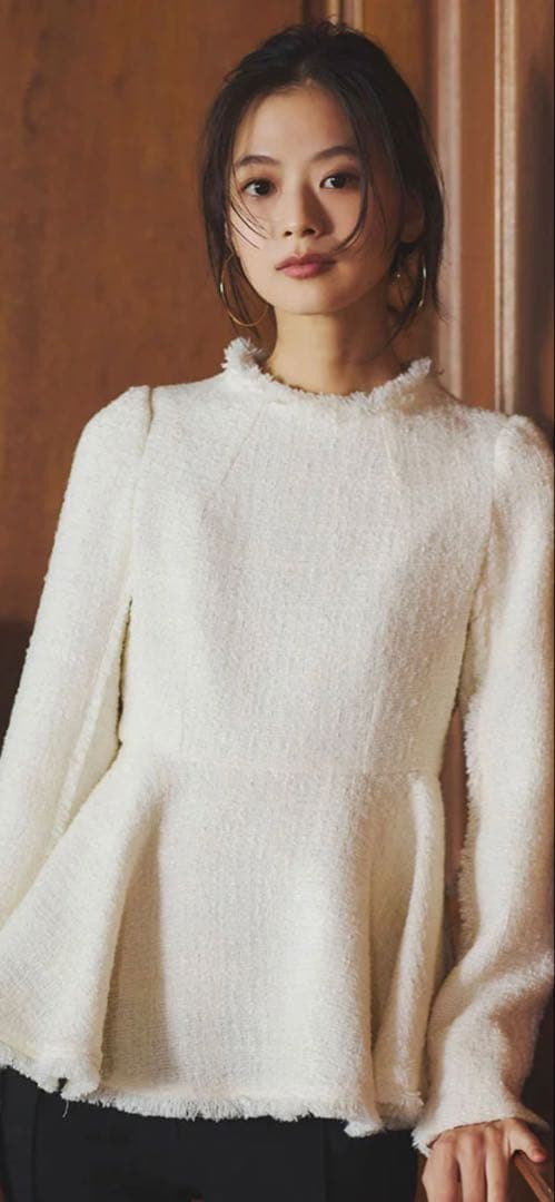 アニュアンス　ツイードペプラムブラウス　ホワイト2