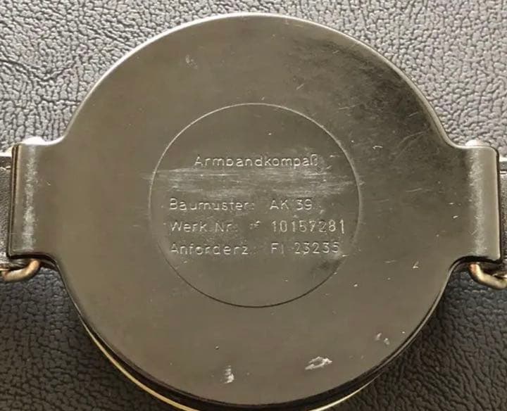 実物 ドイツ空軍パイロットコンパス 個人装備 WW2 ドイツ軍 リストコンパス