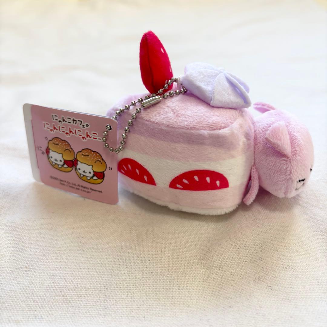 にゃんにゃんにゃんこ マスコット - メルカリ