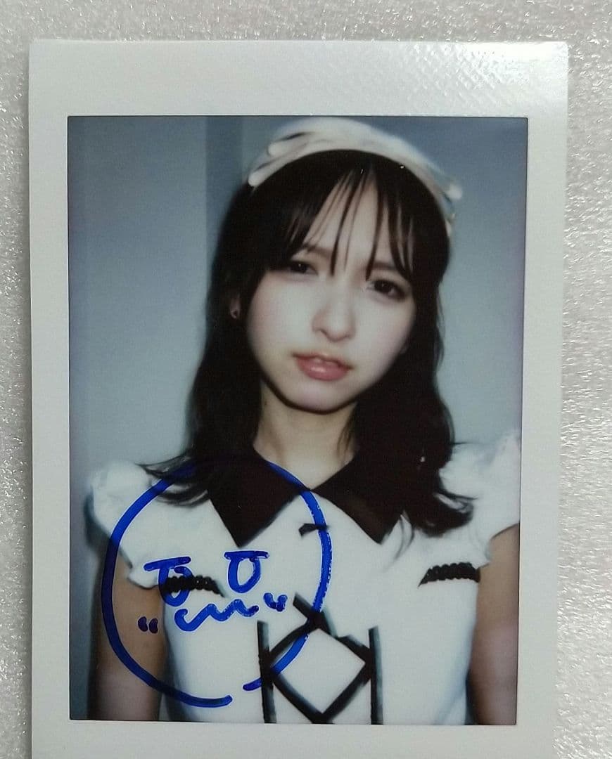 一ノ瀬瑠菜★チェキ4★コメント有り★シャルロット