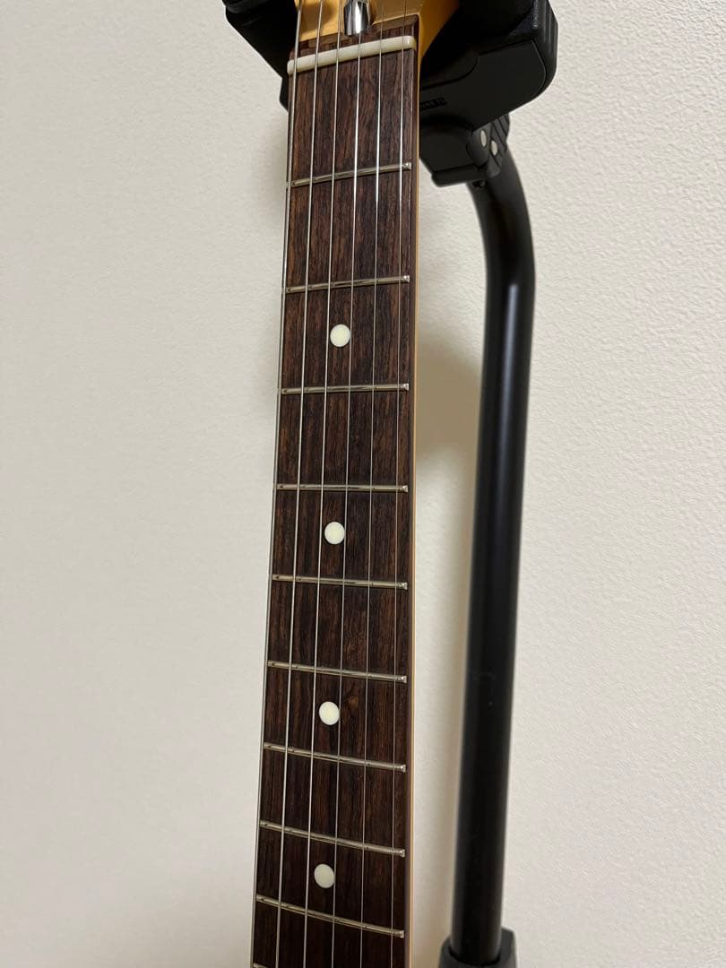 Fender Mustang Limited Run Reverse Head - メルカリ