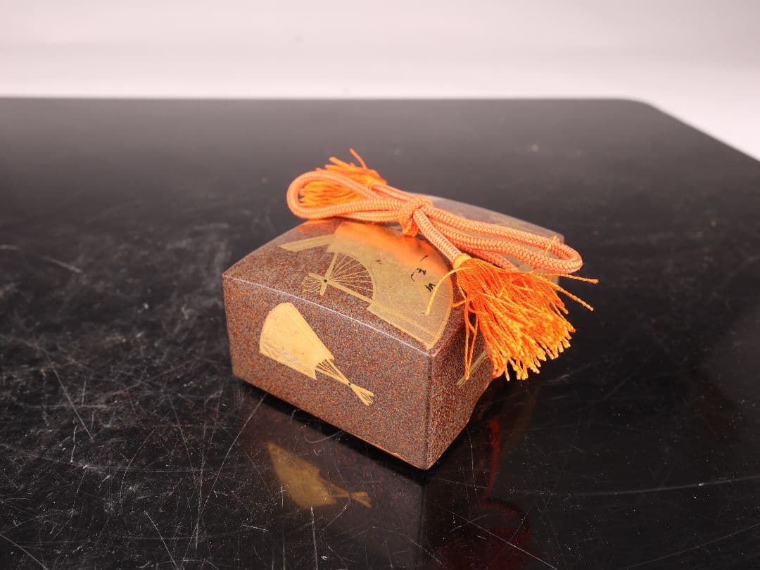 A805菓子器 金蒔絵 扇子 時代物 傷有【＃
