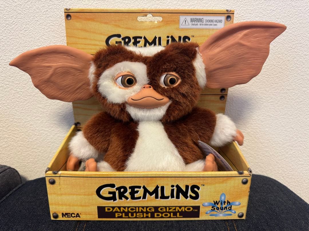 値下げ！【新品・未開封】グレムリン ギズモダンシングプラッシュドール NECA製